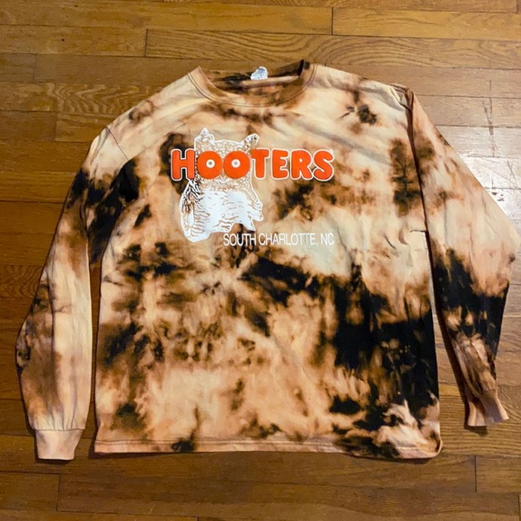 Other - Bleach tie dye Hooters long sleeve tshirt.